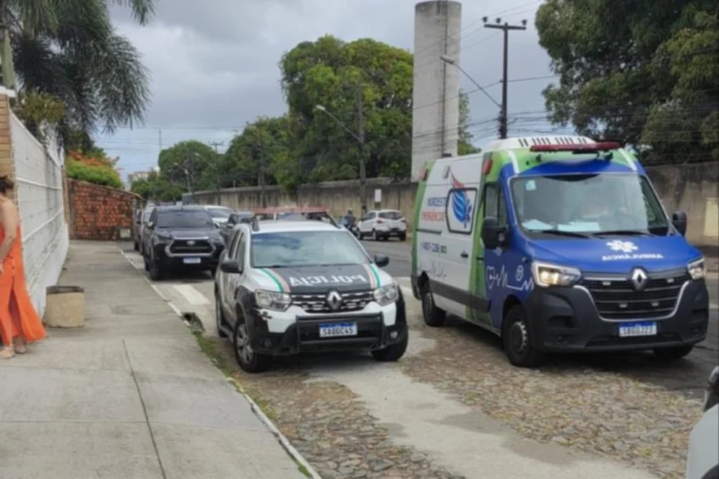 Aluno suspeito de atacar professores e colega em escola tem 15 anos