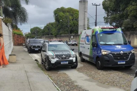 Aluno suspeito de atacar professores e colega em escola tem 15 anos