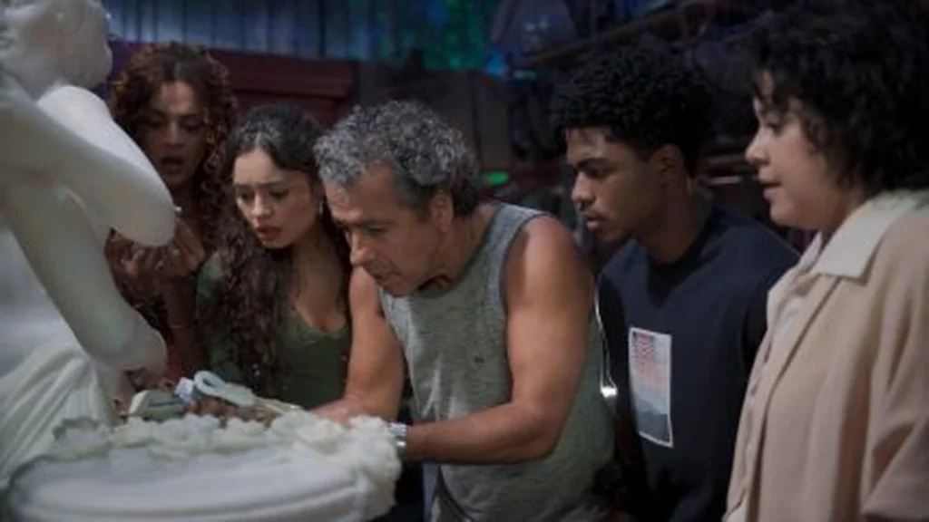 Cláudia revela segredo sobre estátua em Três Graças agora Cláudia revela segredo sobre estátua em Três Graças agora