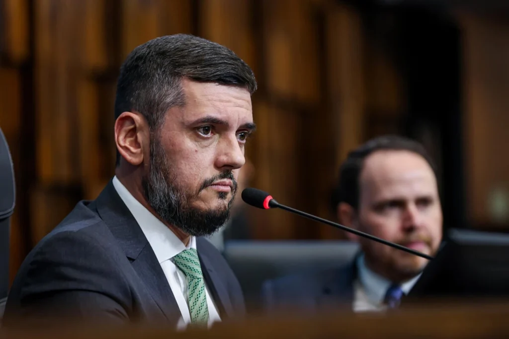 Saiba quais cautelares Bacellar terá que cumprir por decisão de Moraes Saiba quais cautelares Bacellar terá que cumprir por decisão de Moraes