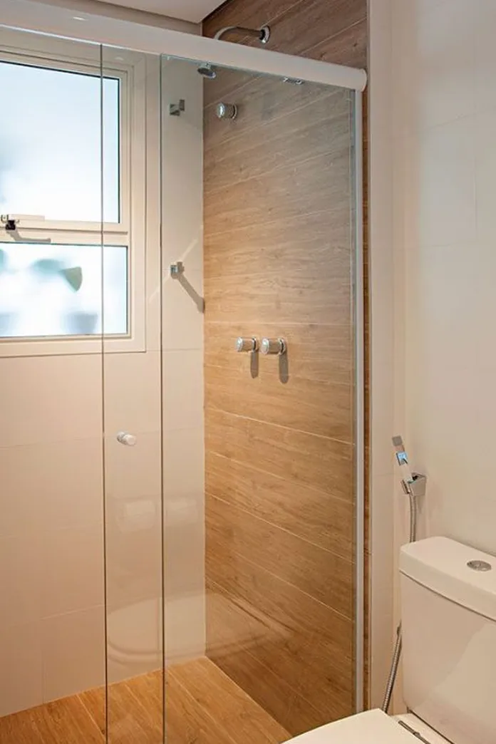 Banheiro com Piso de Madeira: Tipos de Madeira +6 Modelos Inspiradores