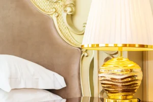 Como usar dourado na decoração: Acompanhe as principais dicas