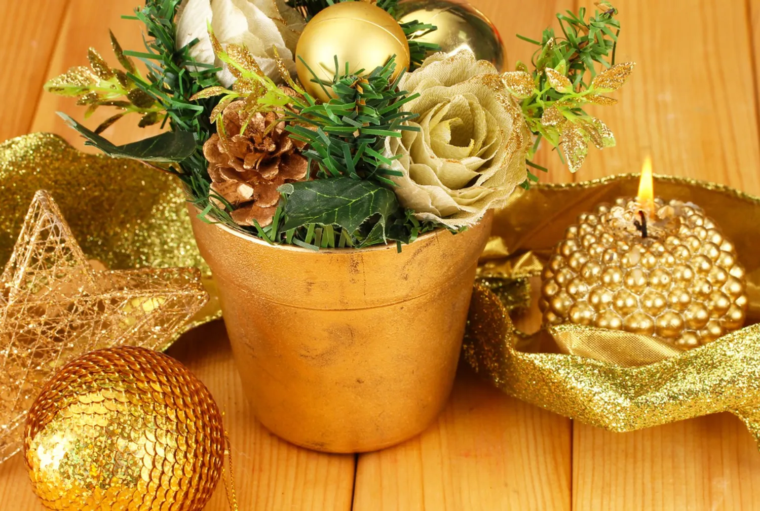 Como usar dourado na decoração de Natal: Confira as principais ideias