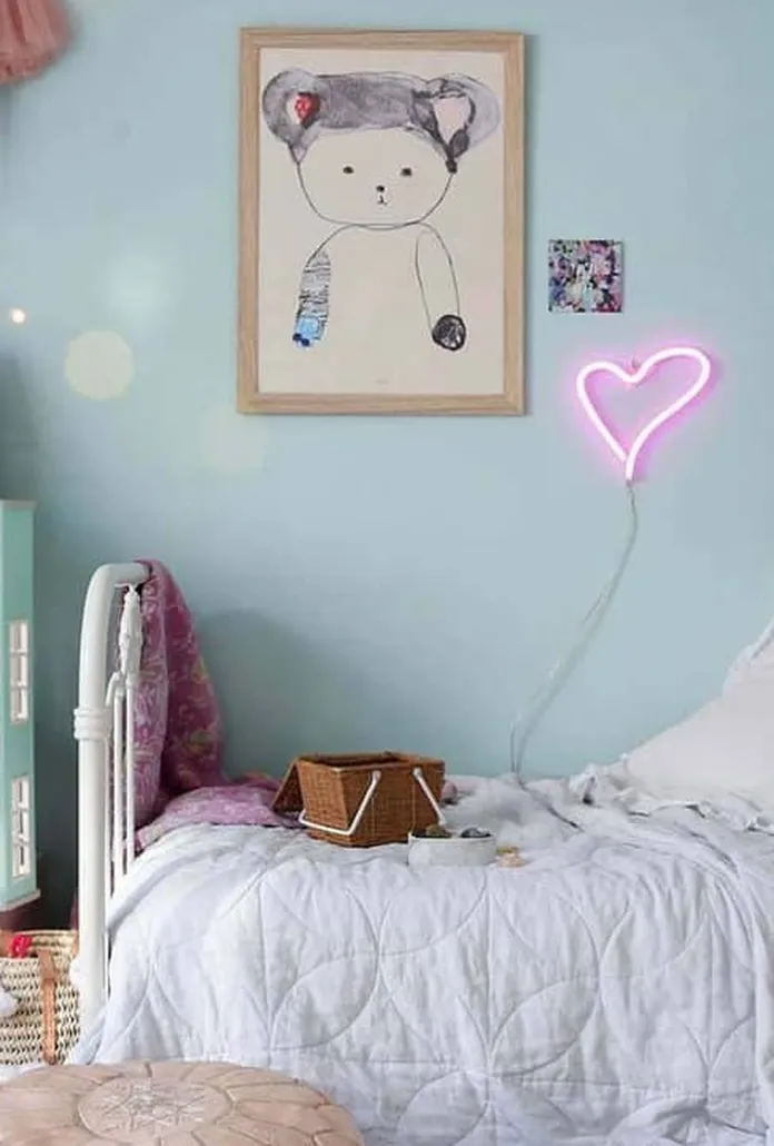Decoração de quarto feminino moderno: Veja todos os detalhes