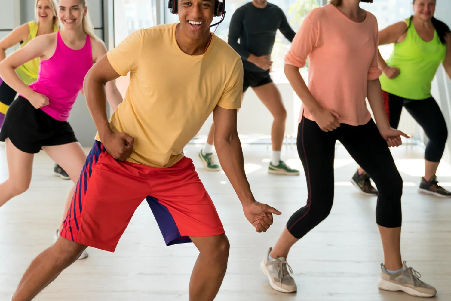Zumba gratuita: Confira como fazer e quais os benefícios