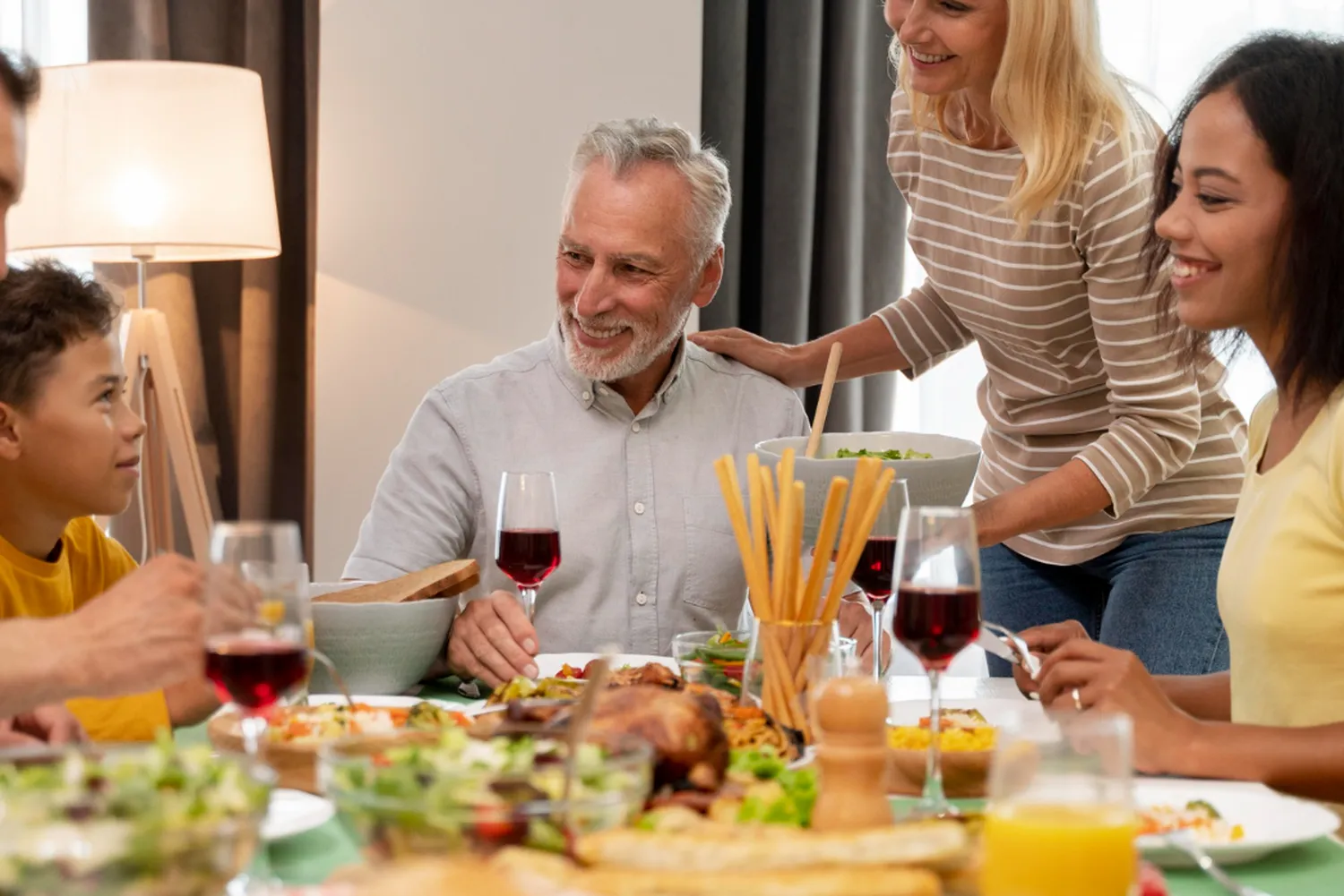 Almoço de Páscoa: Como organizar uma celebração inesquecível