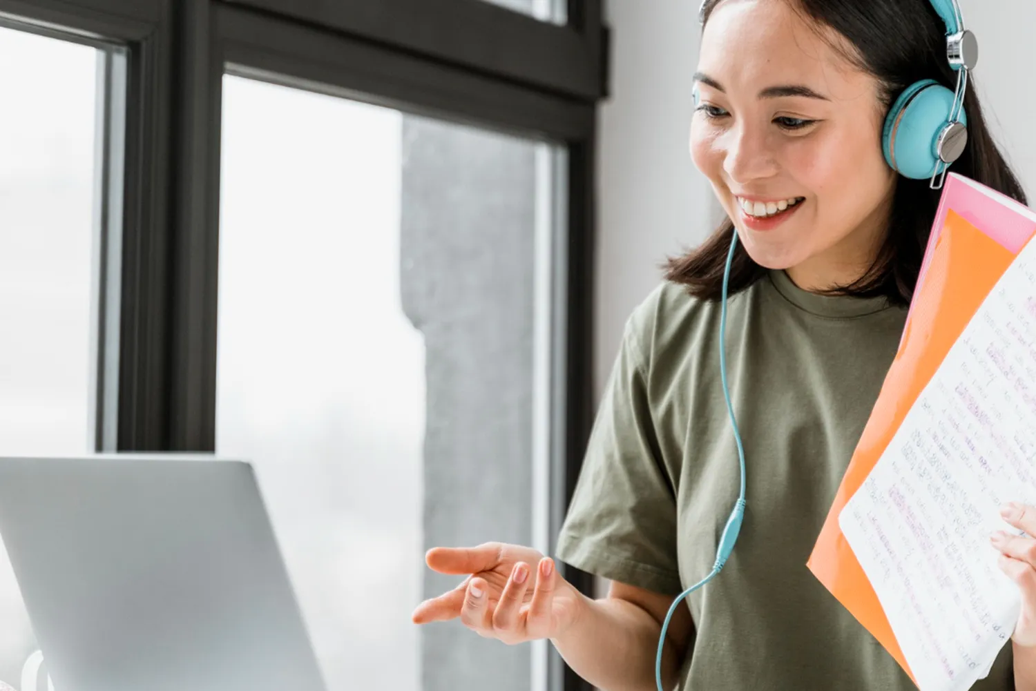 Cursos de Inglês e Espanhol Gratuitos: Saiba como se cadastrar