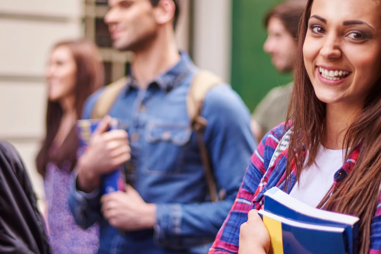 Entenda como o Programa Pé de Meia vai funcionar e como participar