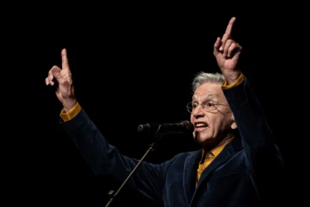 Agenda cultural: fim de semana em SP tem Caetano, exposições e teatro