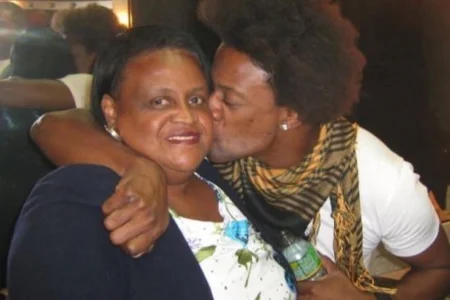 Creo Kellab revela morte da mãe dias após expulsão de A Fazenda 17