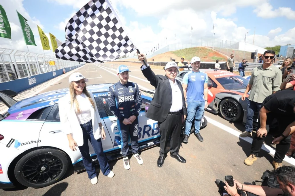 Ibaneis reinaugura Autódromo de Brasília: “Simbólico para a cidade”