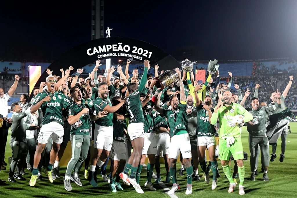 Relembre a final da Libertadores de 2021 entre Palmeiras e Flamengo Relembre a final da Libertadores de 2021 entre Palmeiras e Flamengo
