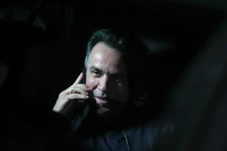 Após encontro, líderes do Centrão evitam apoio imediato à pré-candidatura de Flávio