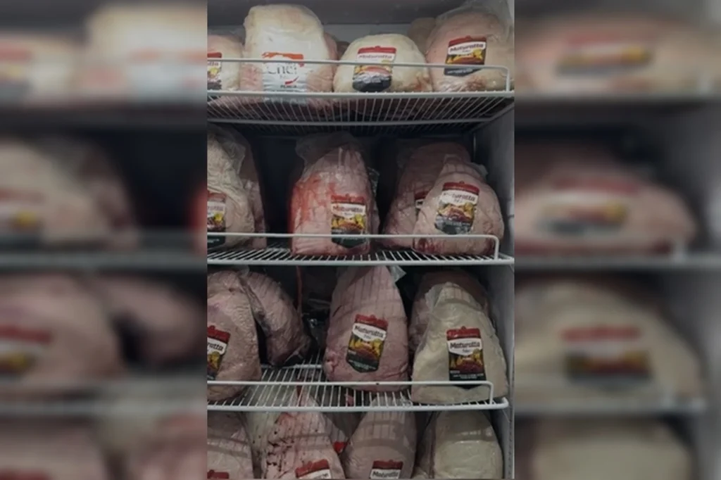 Avisado de operação, TH Joias mostrou freezer de carnes a Bacellar.Vídeo Avisado de operação, TH Joias mostrou freezer de carnes a Bacellar.Vídeo