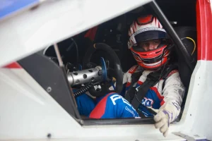 Bruna Tomaselli reforça a força das mulheres no grid: “É para todos”