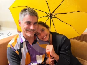 Camila Pitanga noiva agora de professor especial