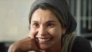 Sandra ameaça destruir o futuro de Candinho