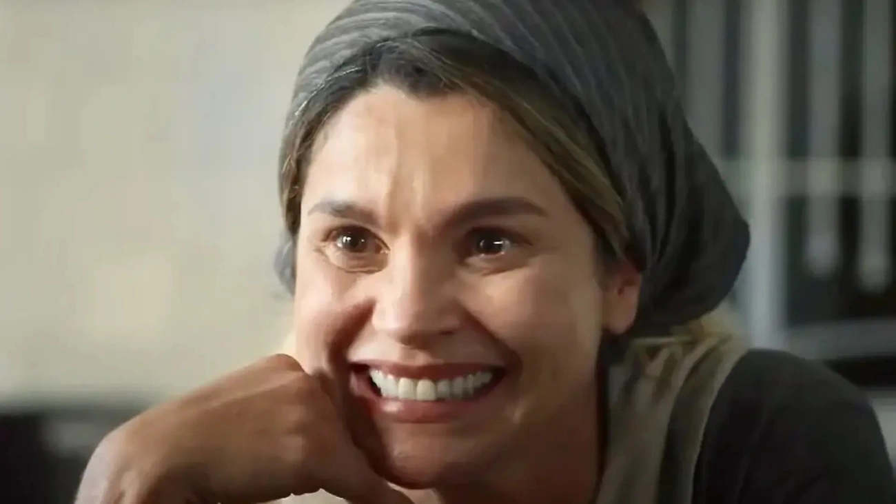 Sandra ameaça destruir o futuro de Candinho