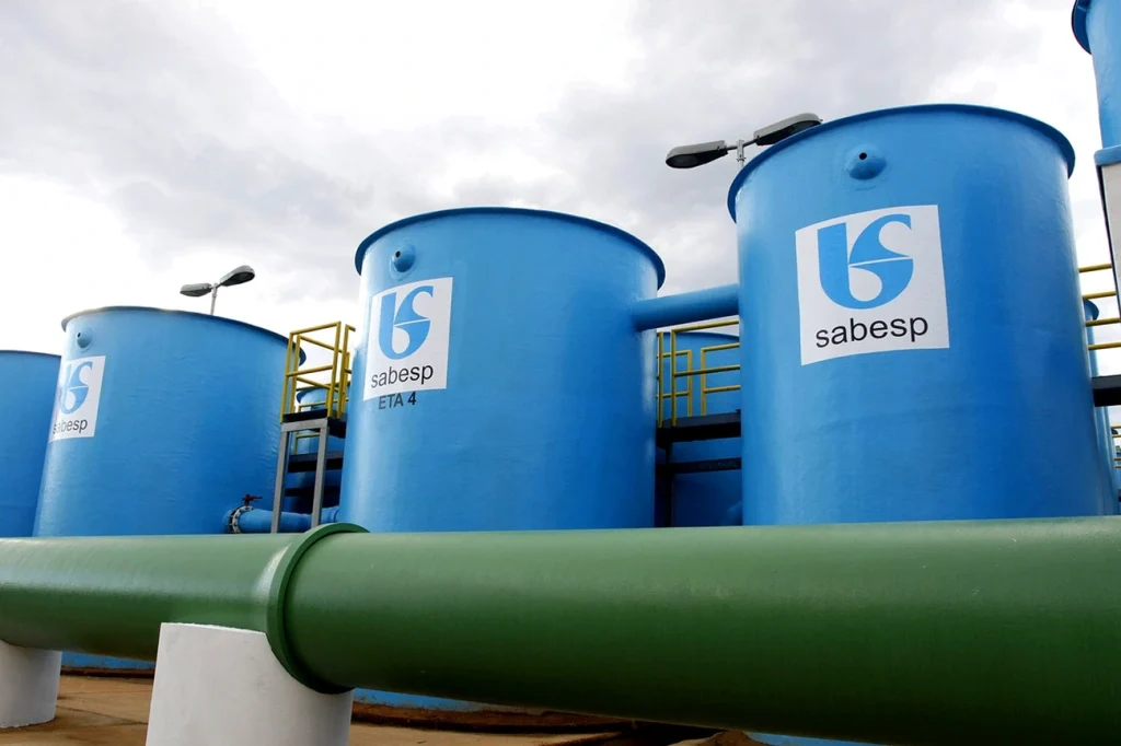 Falta de energia afeta abastecimento de água na capital e cidades da Grande SP Falta de energia afeta abastecimento de água na capital e cidades da Grande SP