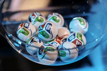 Fifa sorteia grupos da Copa do Mundo nesta sexta-feira (5/12)