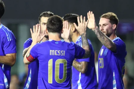 Imprensa argentina divide opiniões sobre grupo na Copa do Mundo; veja