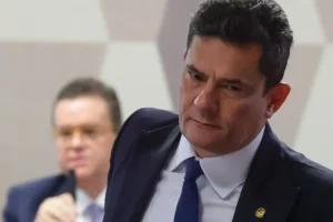 Moro reage após Alcolumbre criticar demora de Lula sobre Messias