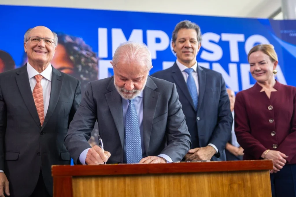 Na TV, Lula dirá que isenção do IR injetará R$ 28 bilhões na economia