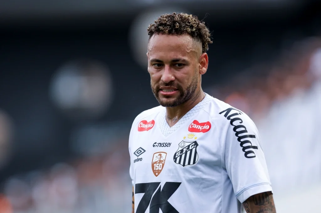 Presidente do Santos abre o jogo sobre permanência de Neymar na equipe.Vejavídeo Presidente do Santos abre o jogo sobre permanência de Neymar na equipe.Vejavídeo