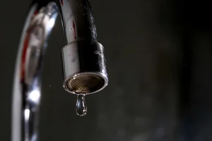 Região do DF ficará sem água por mais de 15 horas na terça-feira
