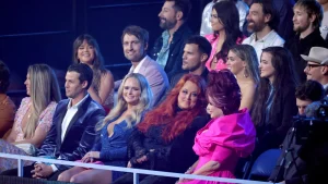 Taylor Lautner, 33, casa-se com Tay Dome em cerimônia luxuosa agora