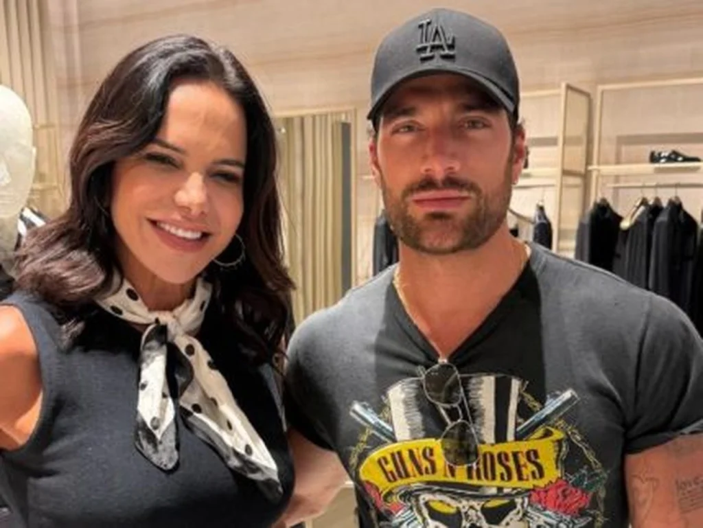 Simone Susinna Revela Clínica Secreto de Estética em São Paulo Simone Susinna Revela Clínica Secreto de Estética em São Paulo