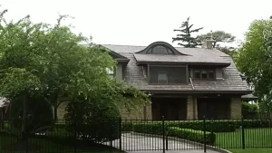 Warren Buffet compromete 99% da fortuna 792 bilhões hoje