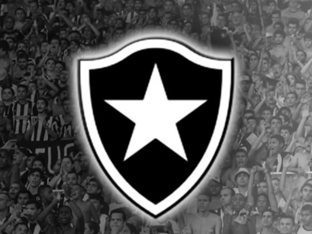 Botafogo inicia era eficiente, corta 50 funcionários e salva R$ 11 milhões Botafogo inicia era eficiente, corta 50 funcionários e salva R$ 11 milhões