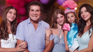 Cantor Daniel comemora 4 anos da caçula com festa Trolls em sua mansão