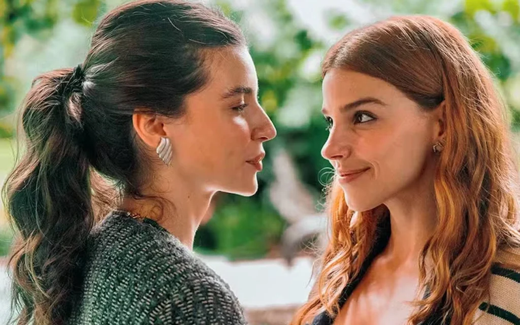 Lorena e Juquinha em Três Graças fazem história com cena de amor inédita hoje na TV Globo Lorena e Juquinha em Três Graças fazem história com cena de amor inédita hoje na TV Globo