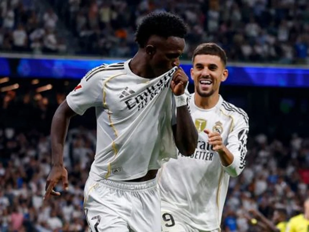 Vini Jr aciona protocolo antirracismo na Champions agora