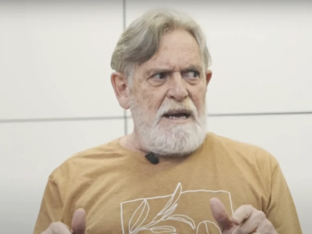 José de Abreu desmonta a substituição das novelas brasileiras pela TV Globo: a vergonha é real José de Abreu desmonta a substituição das novelas brasileiras pela TV Globo: a vergonha é real