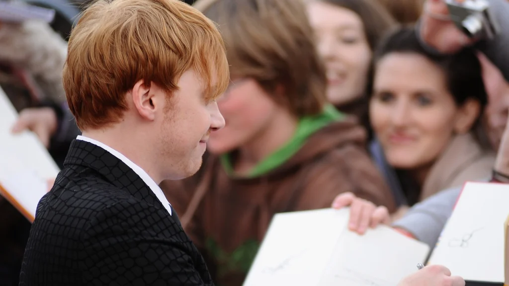 Rupert Grint agora milionário sem fama Rupert Grint agora milionário sem fama
