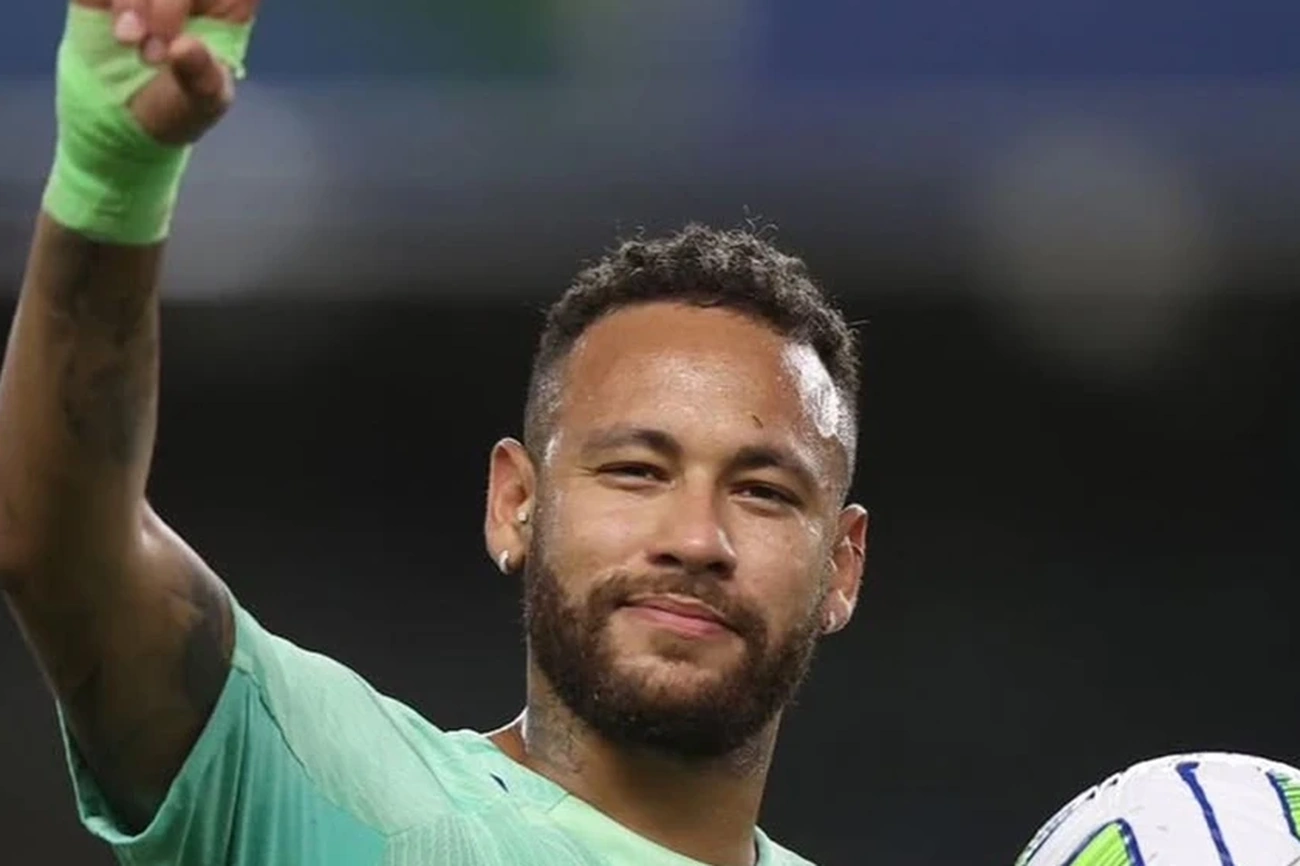 Neymar na dúvida para a estreia da Seleção, lesionado em último amistoso antes da Copa